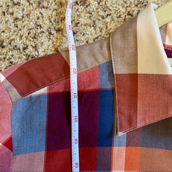 VINTAGE Plaid Button Down - Picture 5 of 6